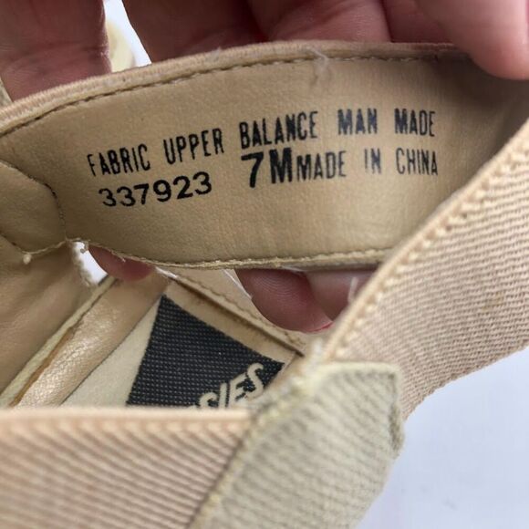 Vintage 1990s Mootsies Tootsies Women's Tan Slip On Fisherman Sandals Summer 7M - Picture 11 of 12